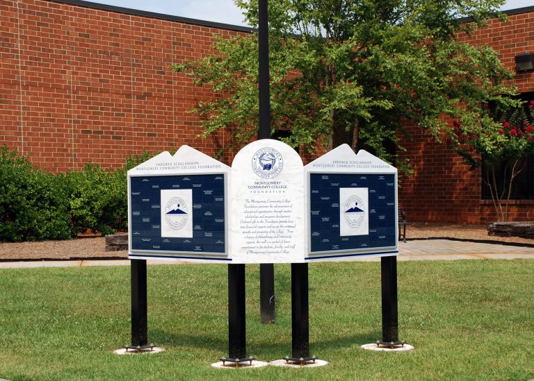 outdoor freestanding magtech donor recognition