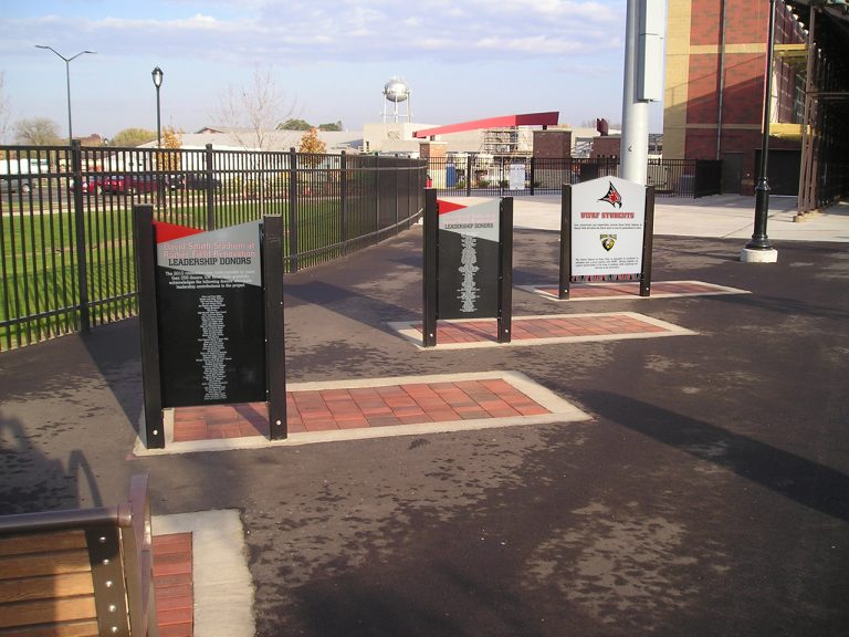 outdoor freestanding permanent recognition
