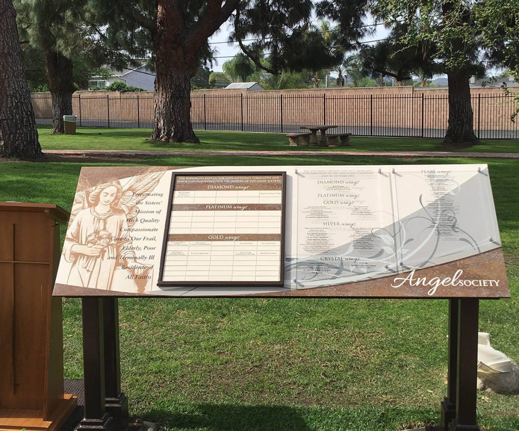 Outdoor faith-based donor recognition